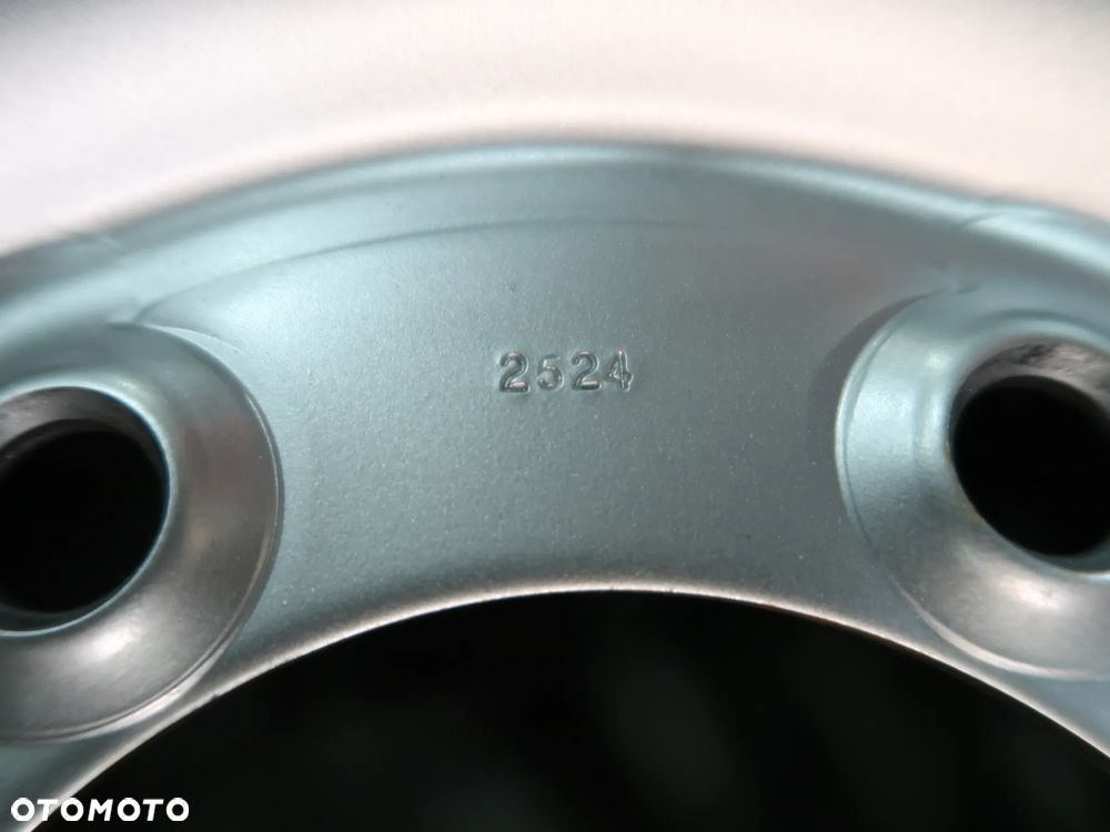 Oryginalne Felgi stalowe IVECO 2025r 16'' - 9