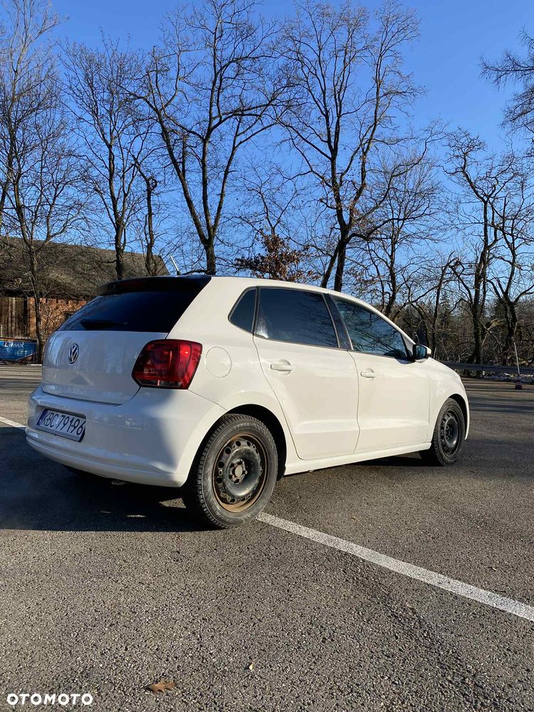 Volkswagen Polo - 8