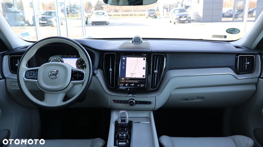 Volvo XC 60 B6 B AWD Inscription - 10