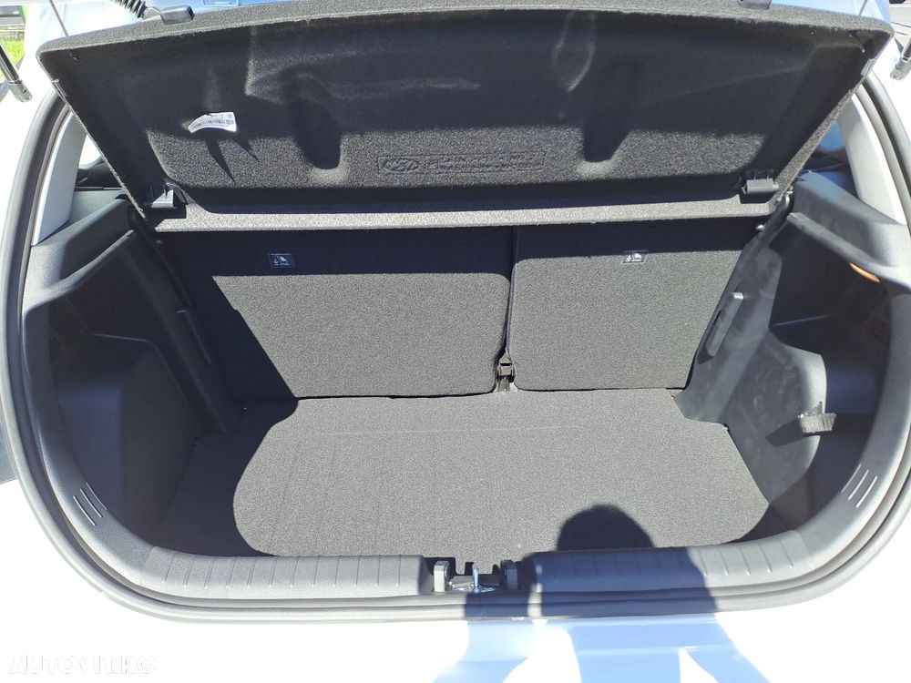 Hyundai i20 - 14