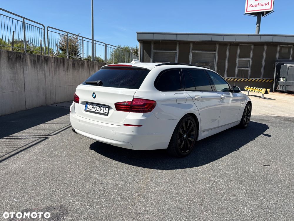 BMW Seria 5 520d - 11