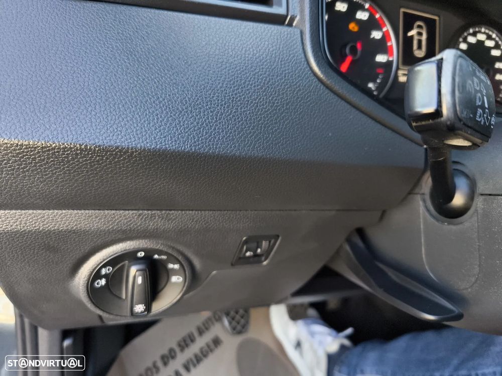 SEAT Ibiza 1.0 Reference - 17