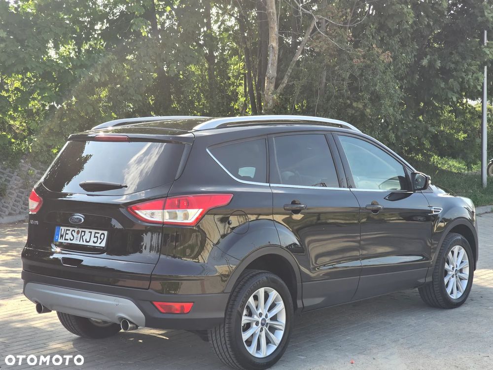 Ford Kuga 2.0 TDCi 4x4 Titanium - 41