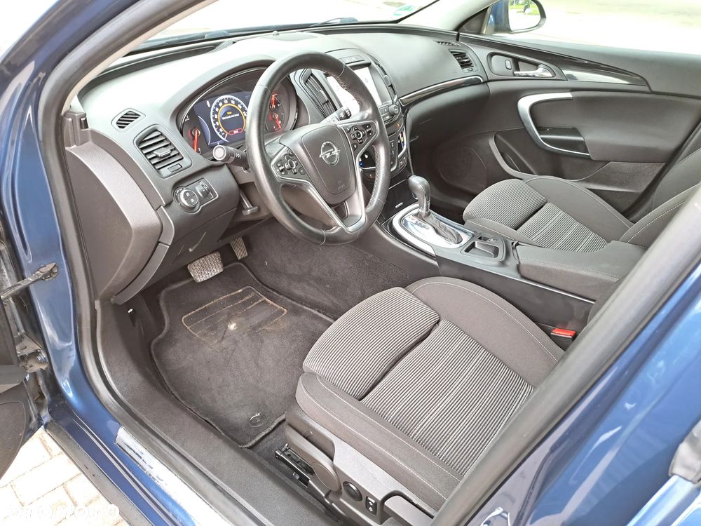 Opel Insignia - 13