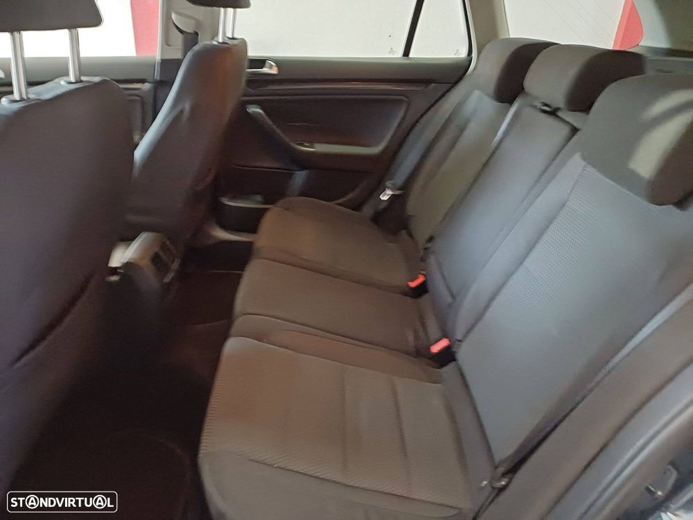 VW Golf Variant 1.6 TDi Highline - 7