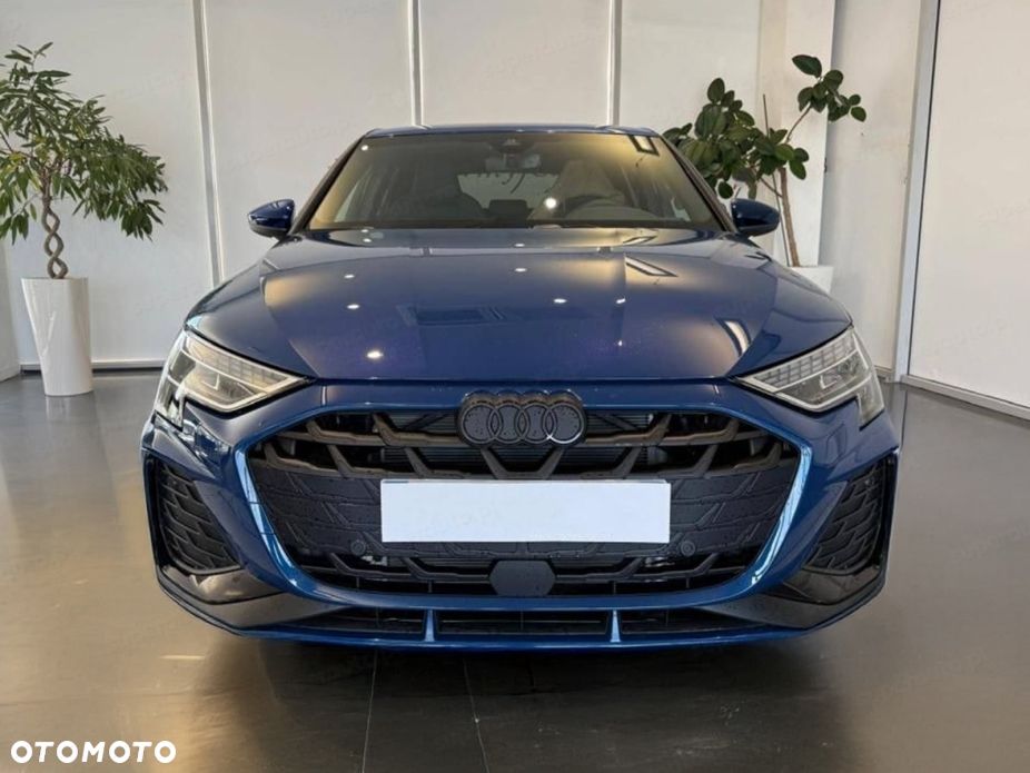 Audi A3 Sportback - 2