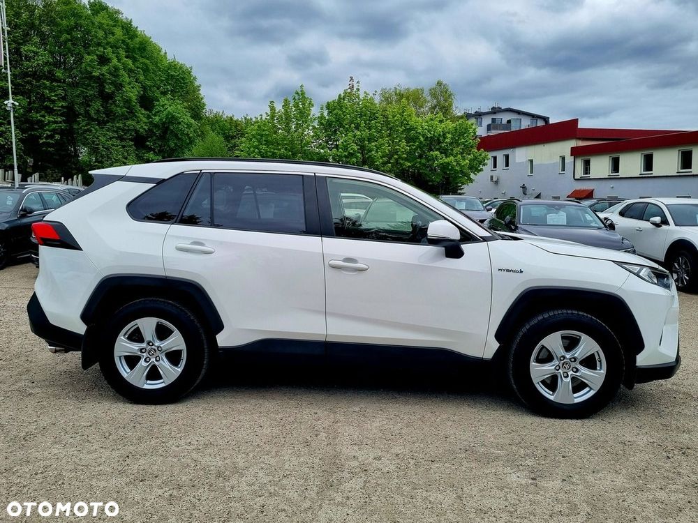 Toyota RAV4 - 4