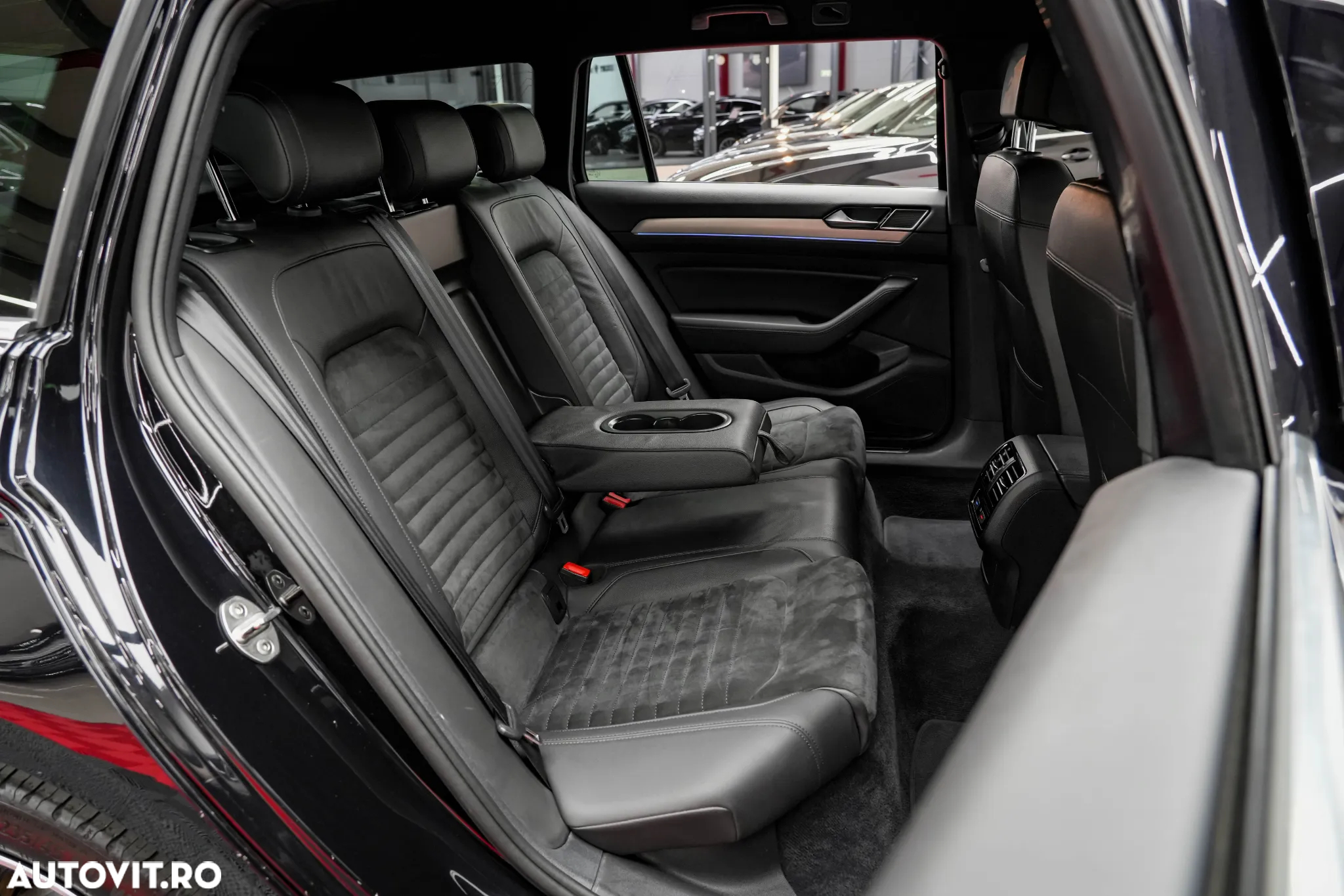 Volkswagen Passat Variant 1.4 TSI Plug-In-Hybrid DSG GTE - 3