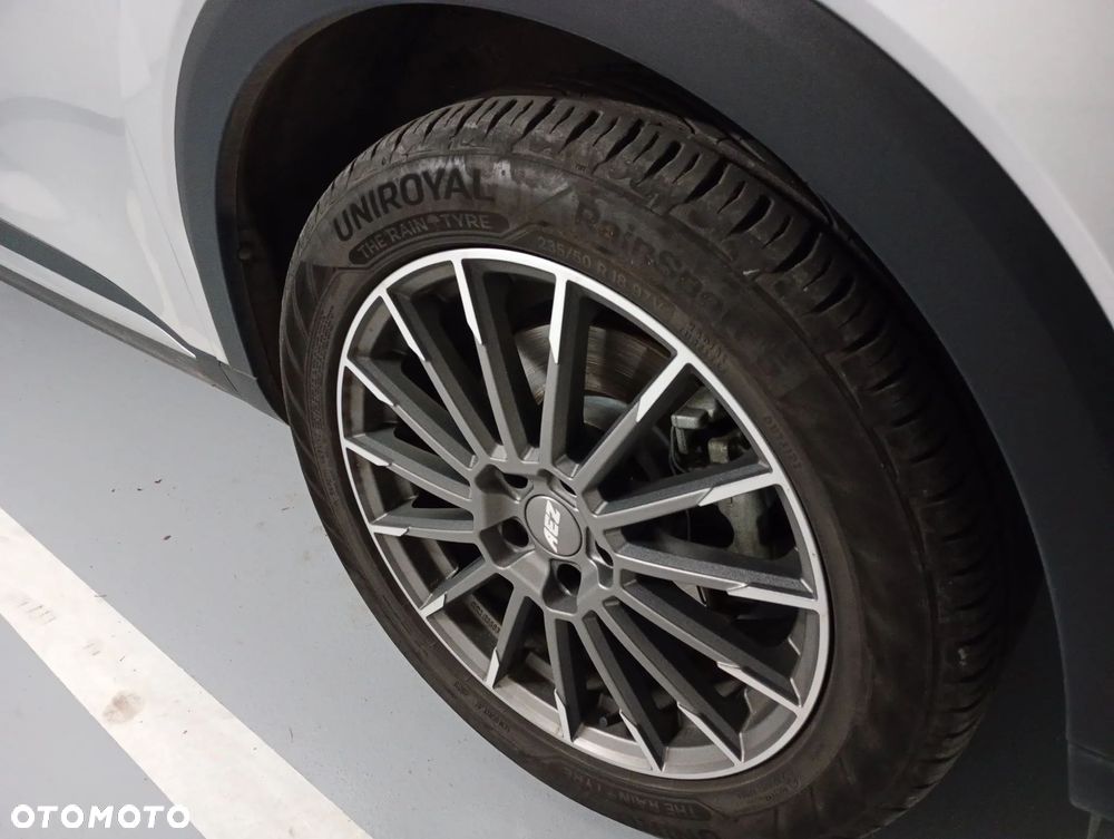 MG HS 1.5 T-GDI Exclusive DCT - 3