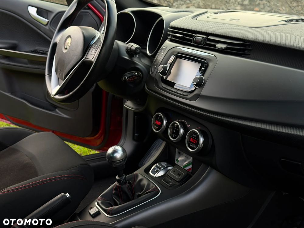 Alfa Romeo Giulietta - 11
