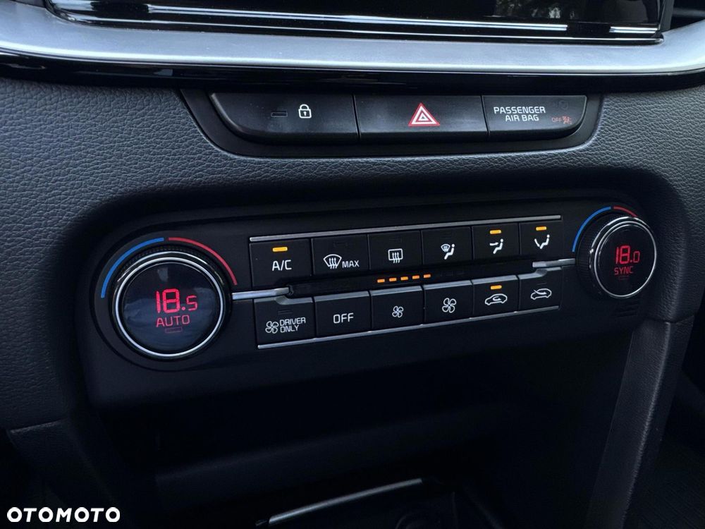 Kia XCeed 1.6 GDI PHEV L DCT - 23