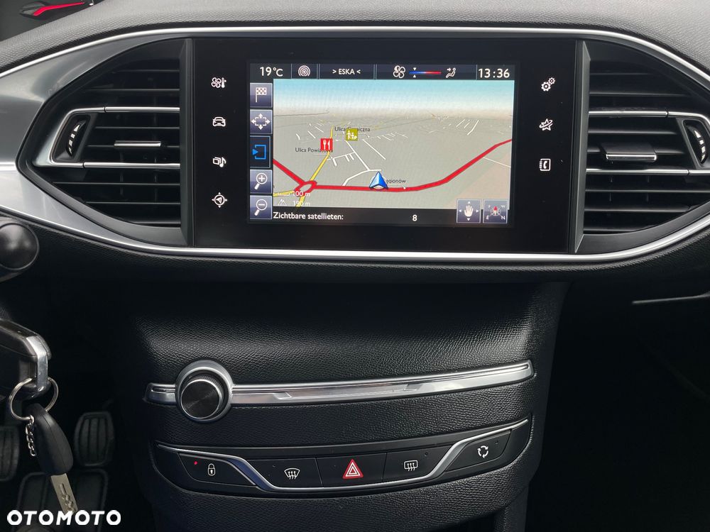 Peugeot 308 e-HDi 115 Stop & Start Allure - 13