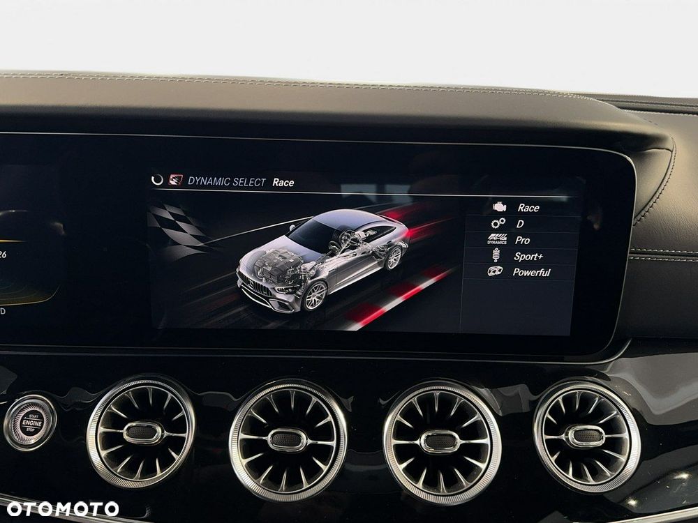 Mercedes-Benz AMG GT - 32