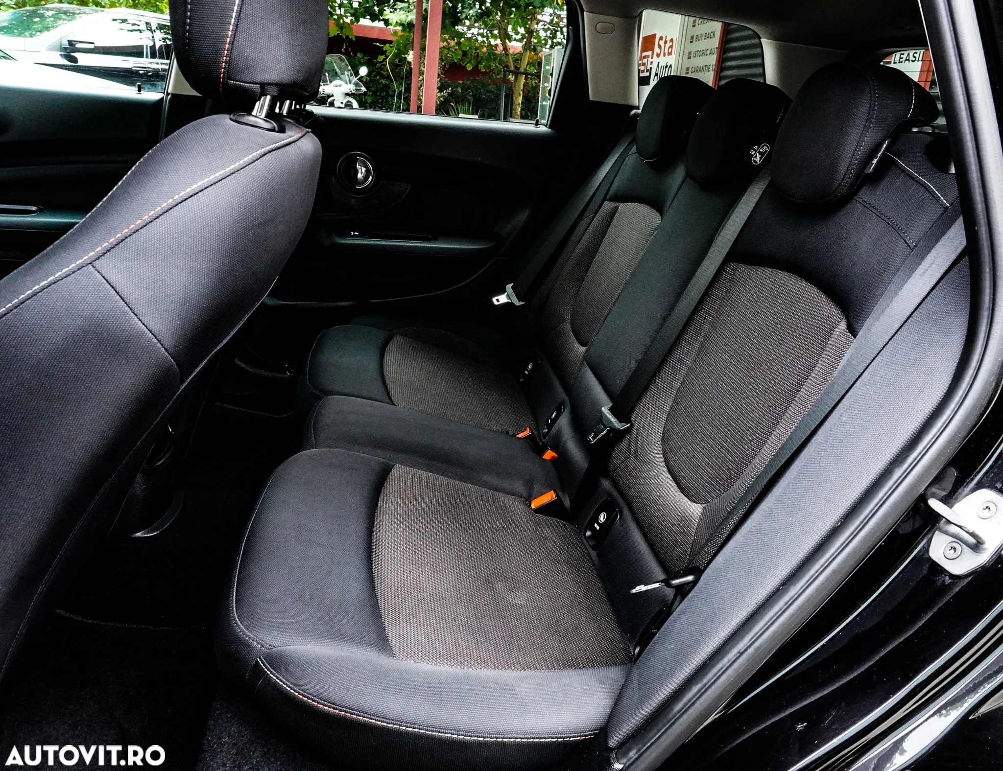 Mini Clubman One D - 16