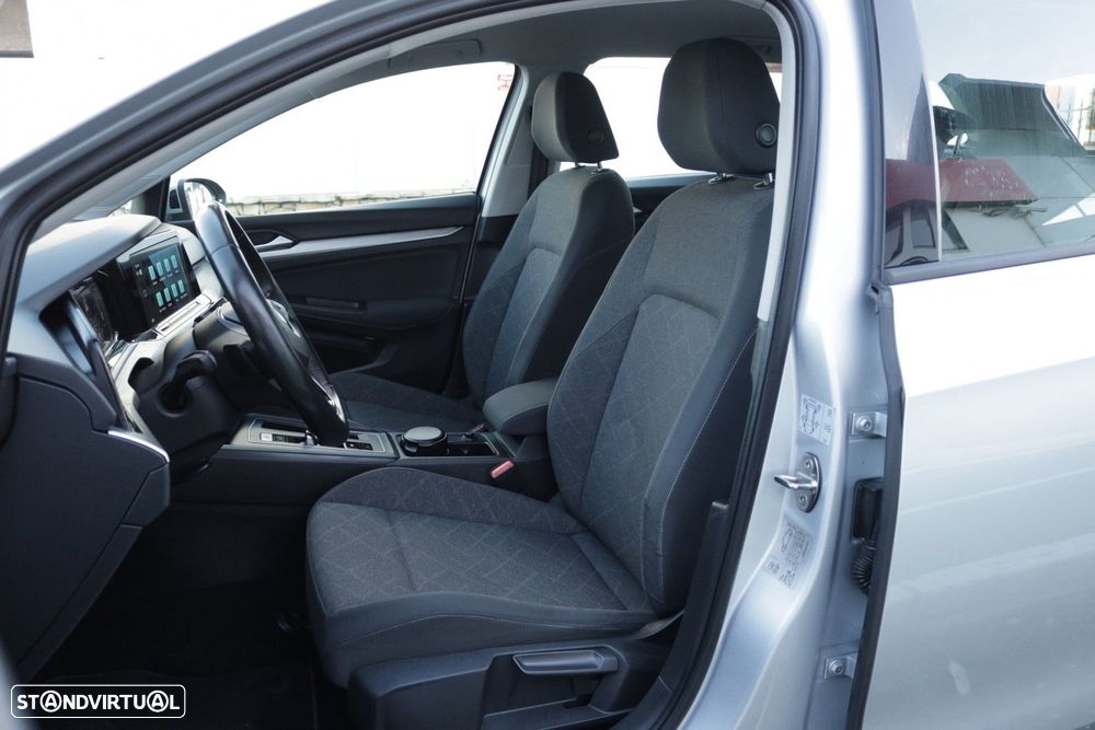 VW Golf Variant 2.0 TDi Life DSG - 20