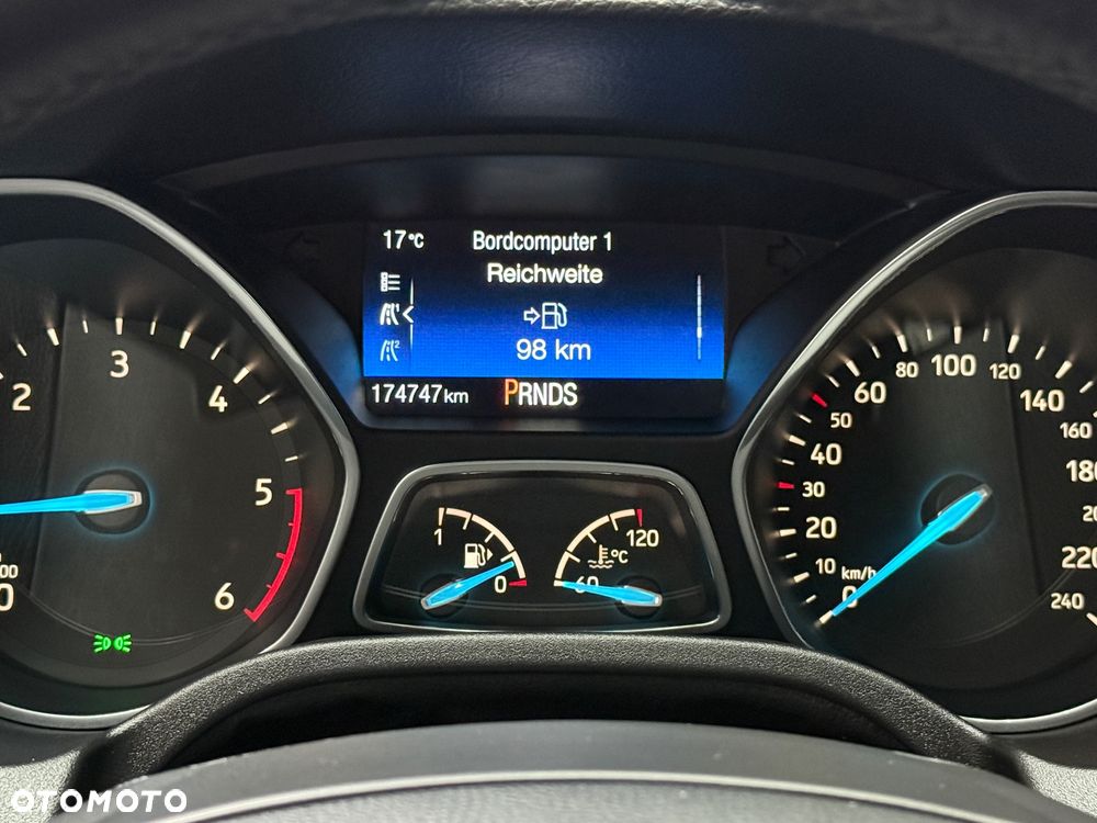 Ford Focus 1.5 TDCi DPF Start-Stopp-System ST-Line - 21