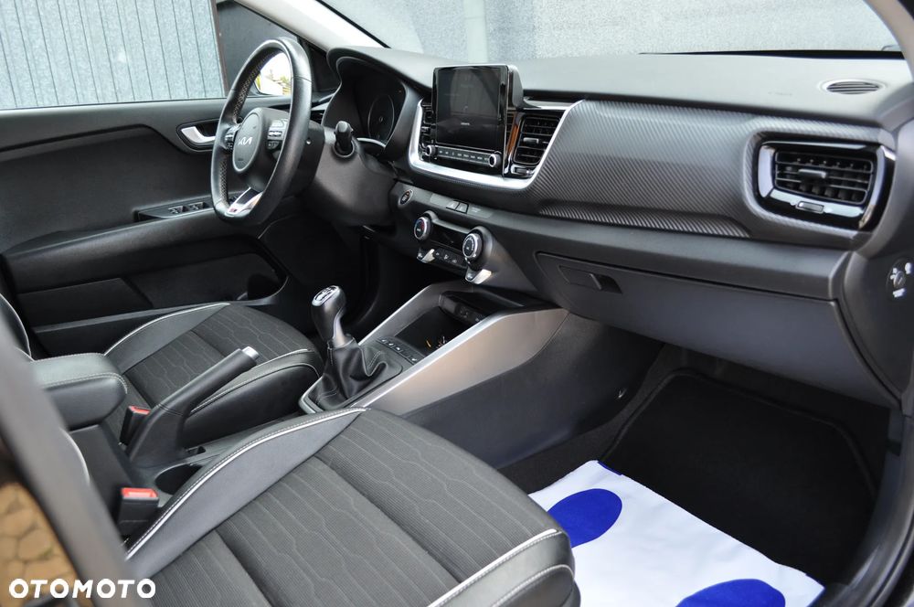 Kia Stonic 1.0 T-GDI GT Line - 16