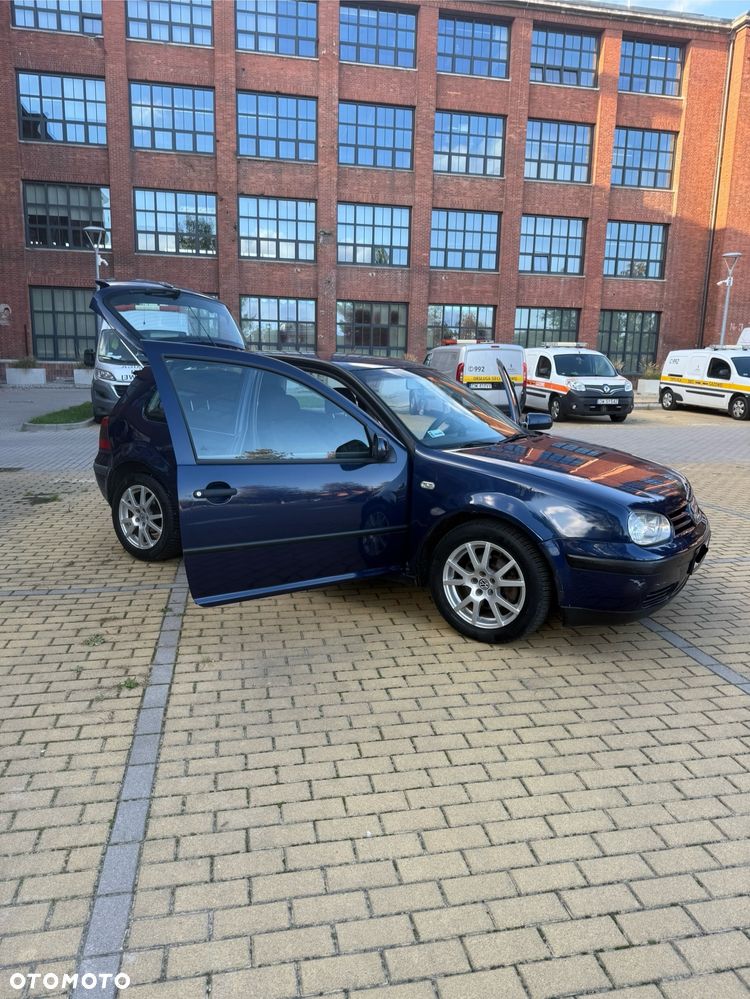 Volkswagen Golf 1.9 TDI Q - 13