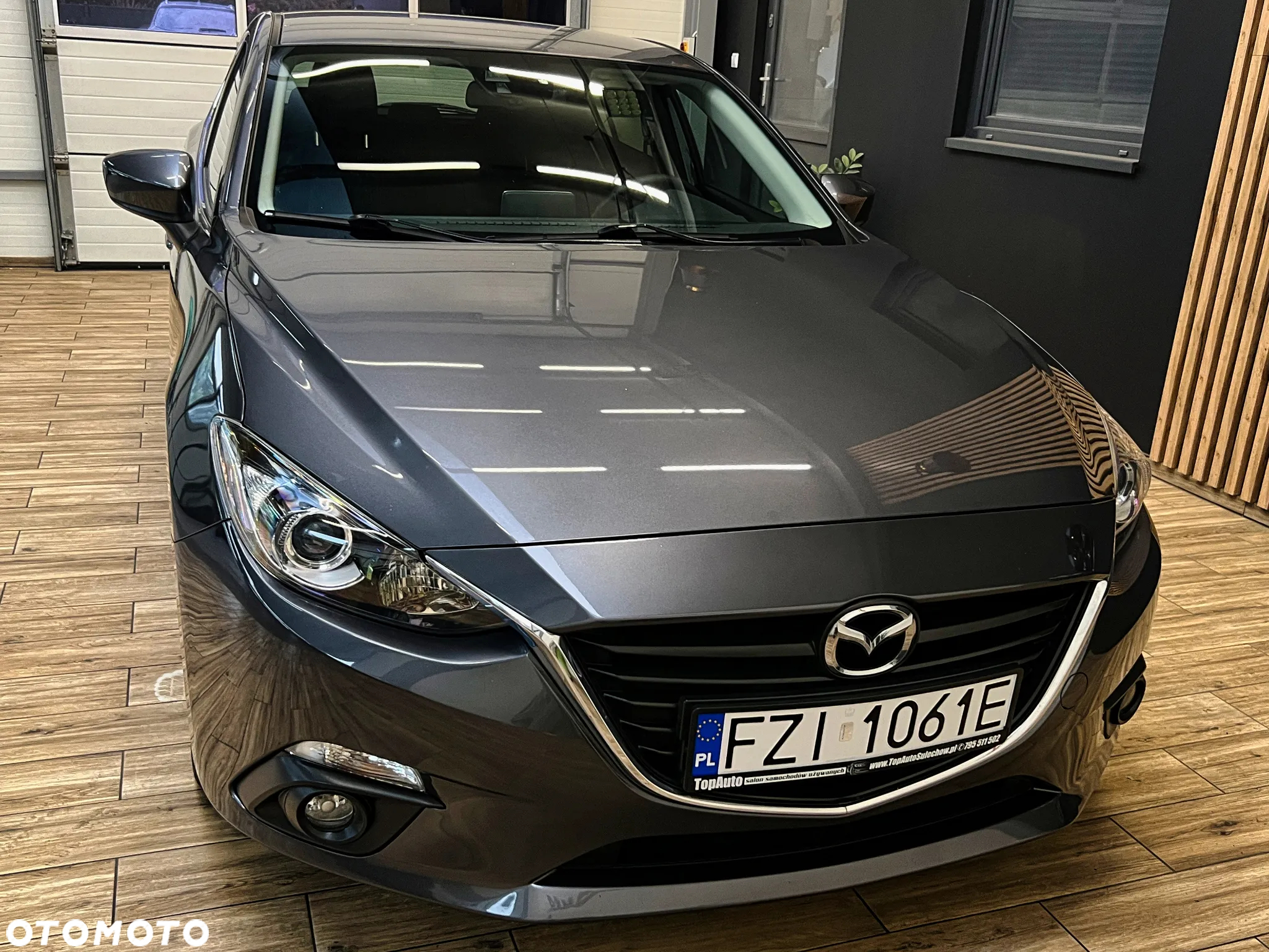 Mazda 3 - 3