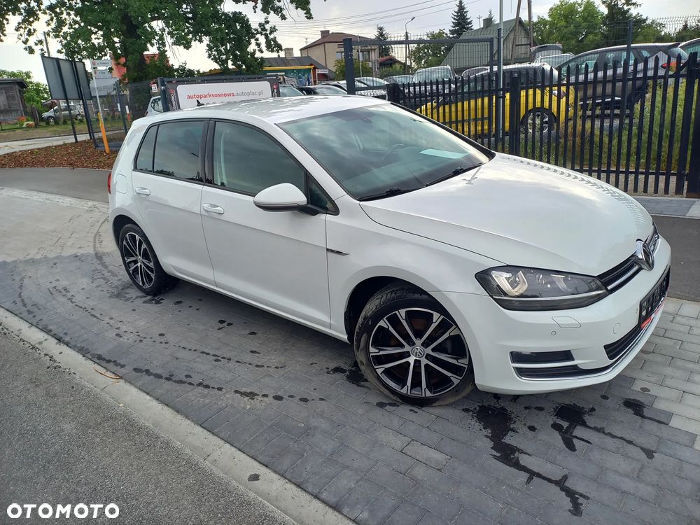 Volkswagen Golf 1.4 TSI BMT Comfortline - 13