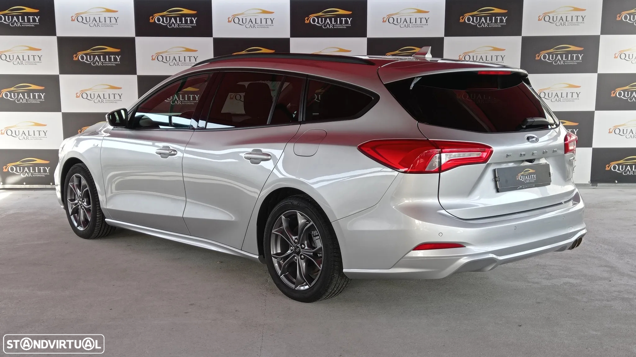 Ford Focus SW 1.0 EcoBoost ST-Line - 4