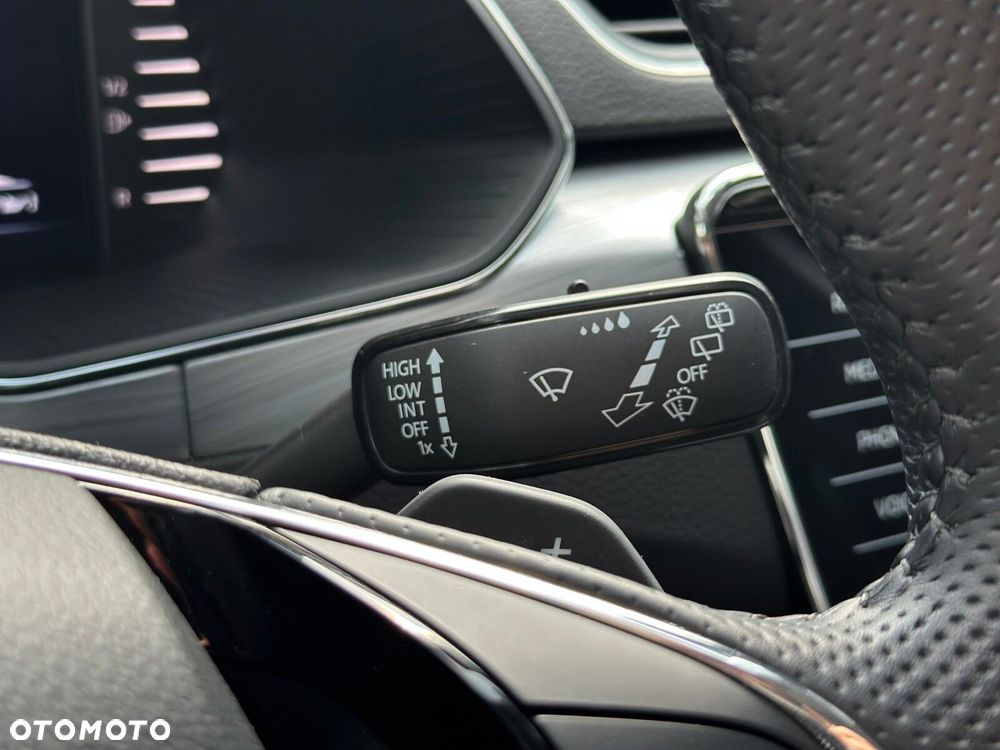 Skoda Superb 1.5 TSI Ambition DSG - 25