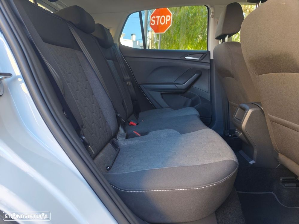 VW T-Cross 1.0 TSI Urban DSG - 27