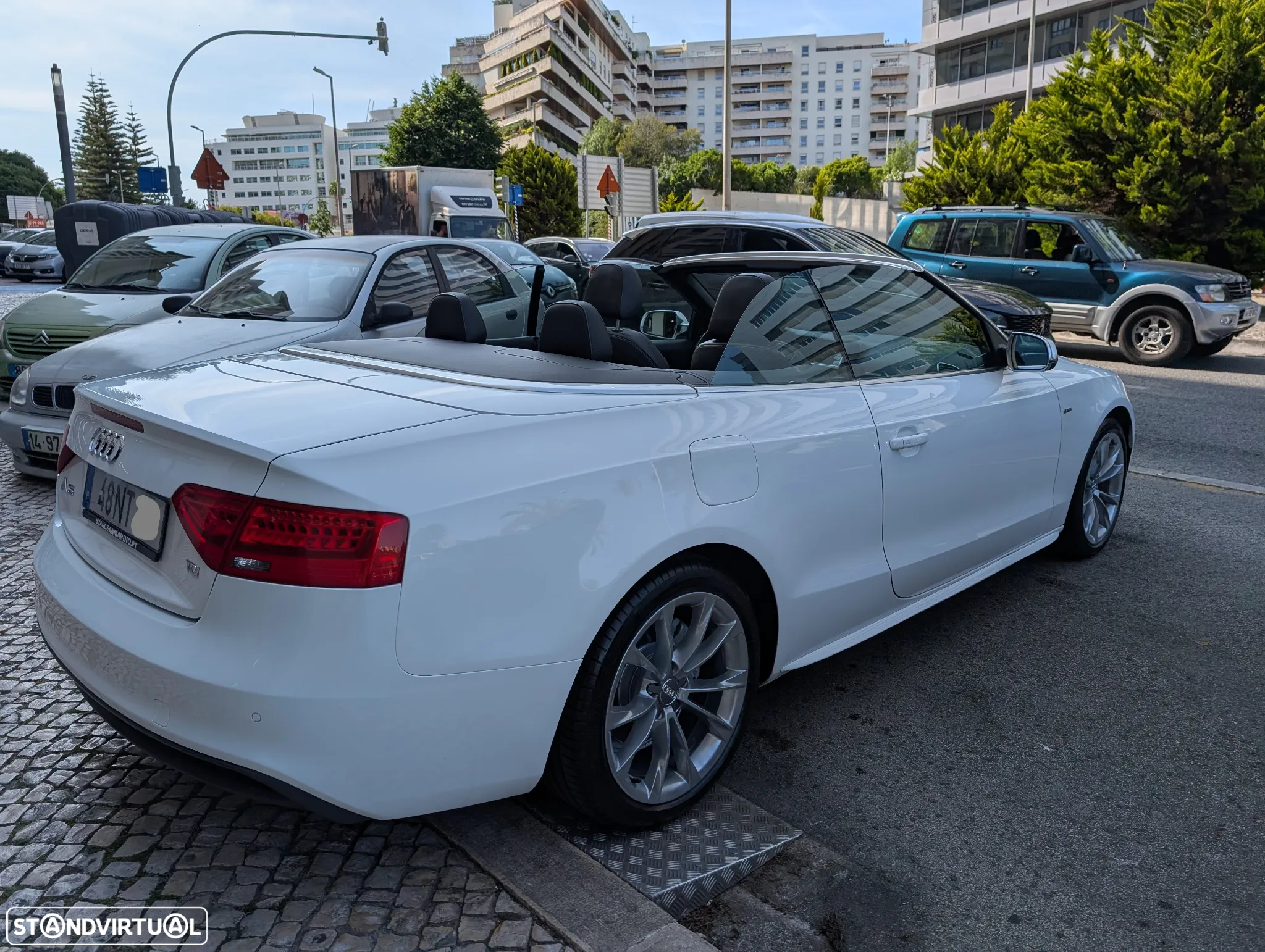 Audi A5 Cabrio 2.0 TDi Multitronic S-line - 8