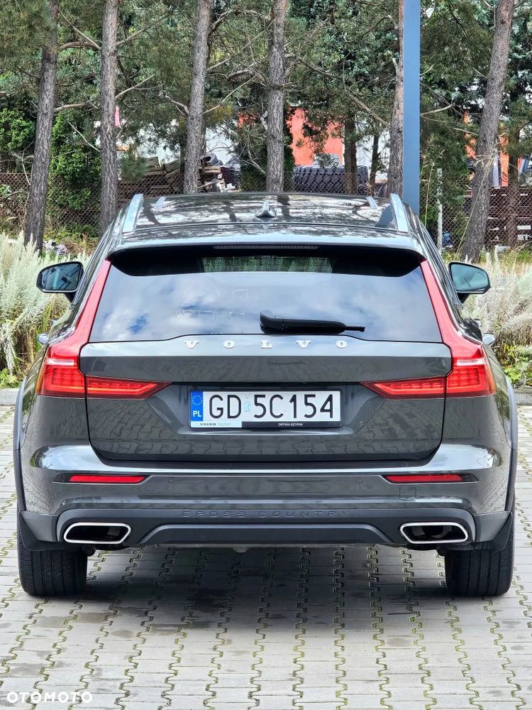 Volvo V60 Cross Country Pro B4 D AWD - 4