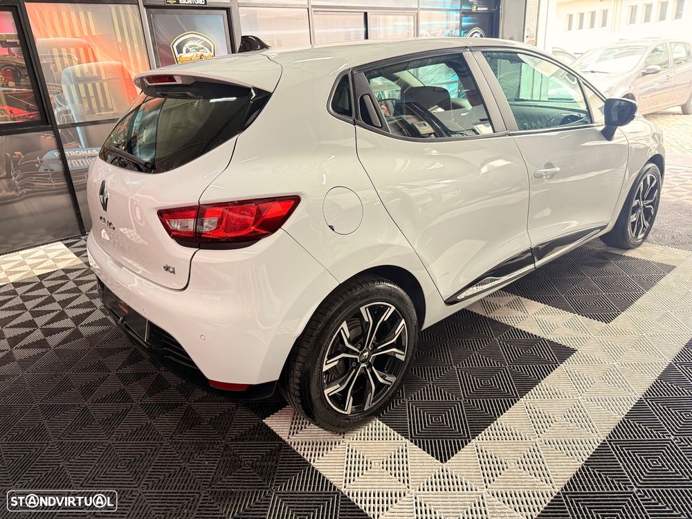 Renault Clio dCi 75 Expression - 2
