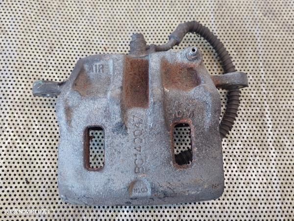 Pinça Travao Frente Esq Hyundai H-1 / Starex Veículo Multiuso (A1) - 2