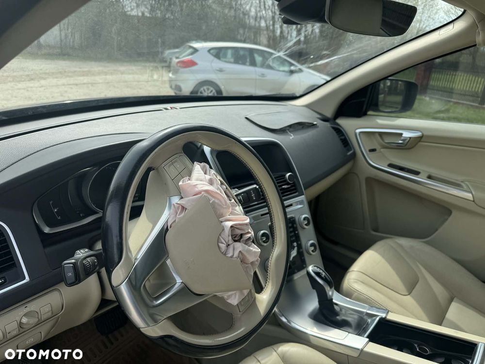 Volvo XC 60 D4 Inscription - 7