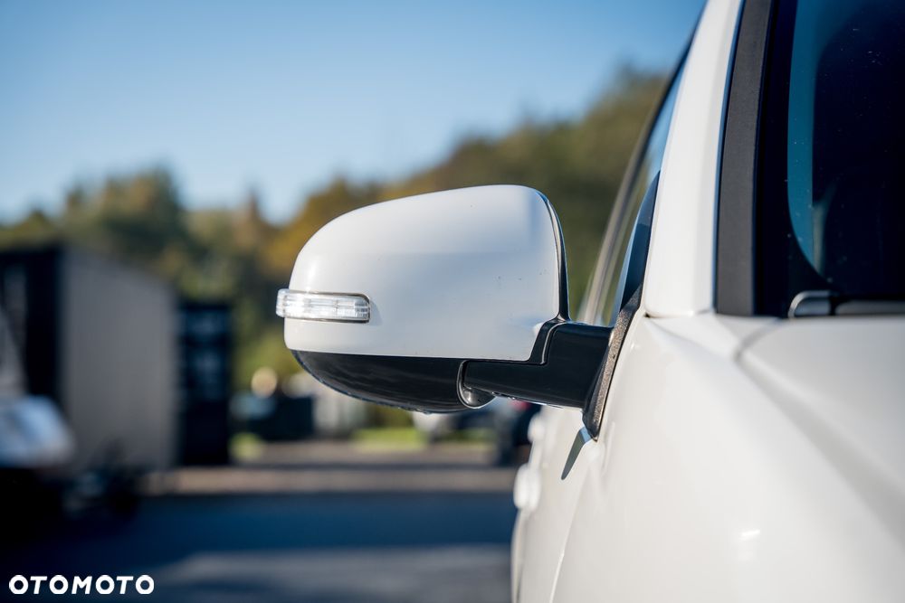 Mitsubishi Outlander - 13