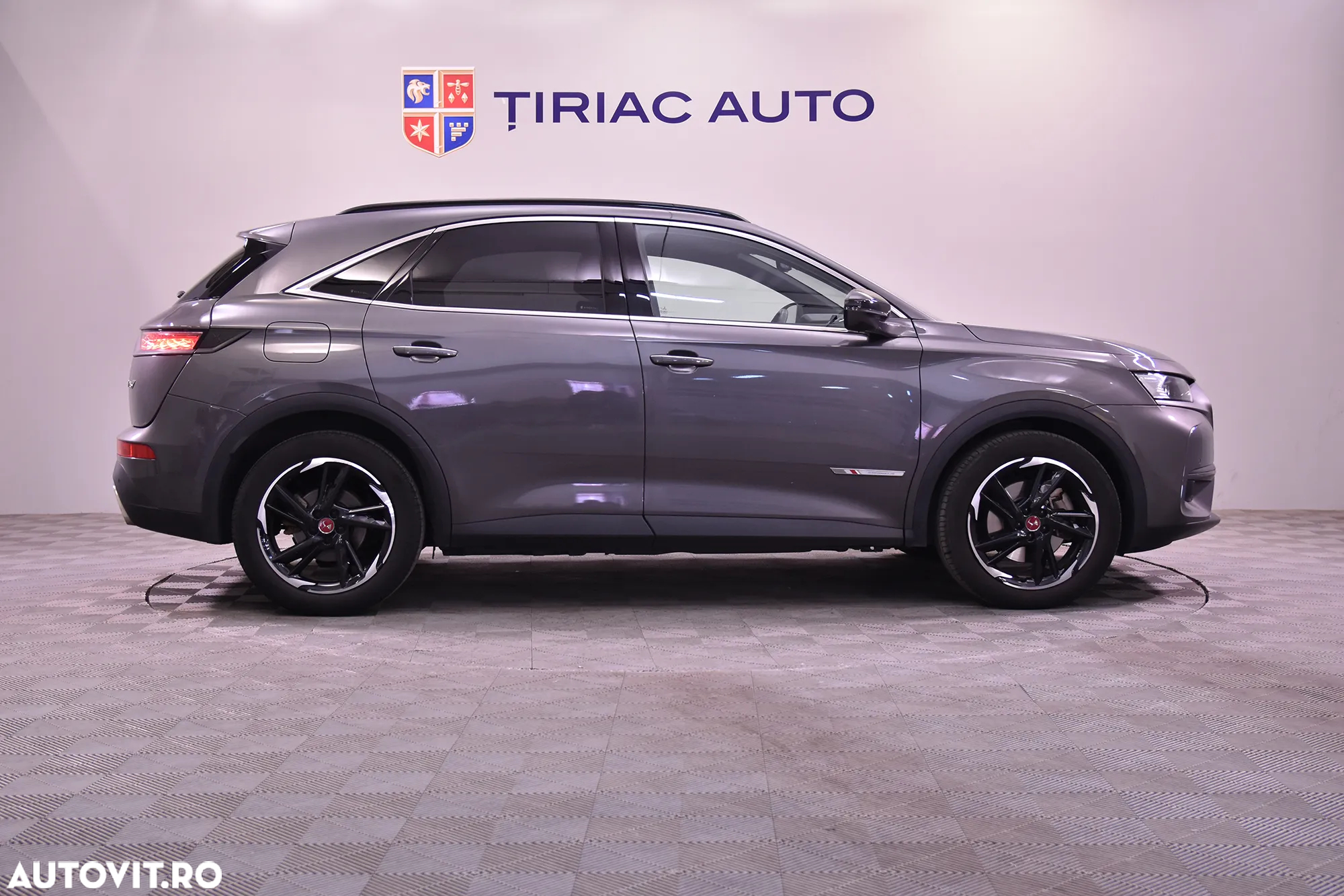DS Automobiles DS 7 Crossback - 6