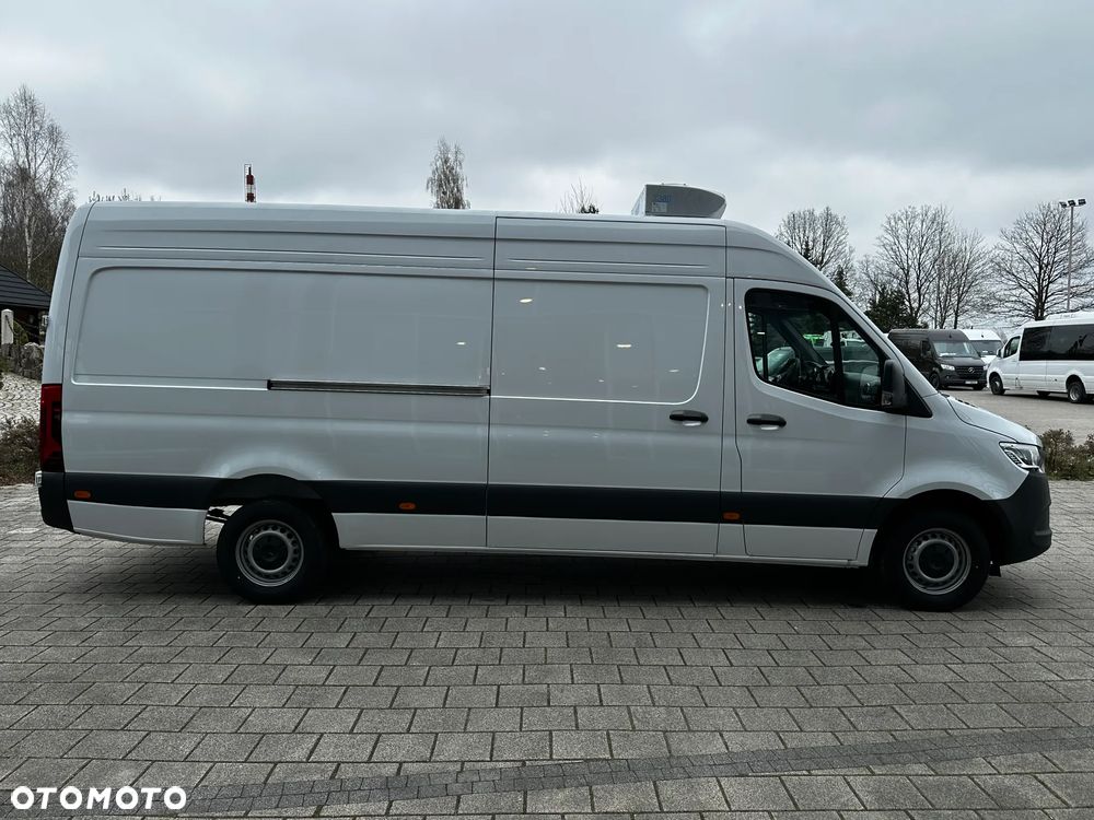 Mercedes-Benz Sprinter - 6