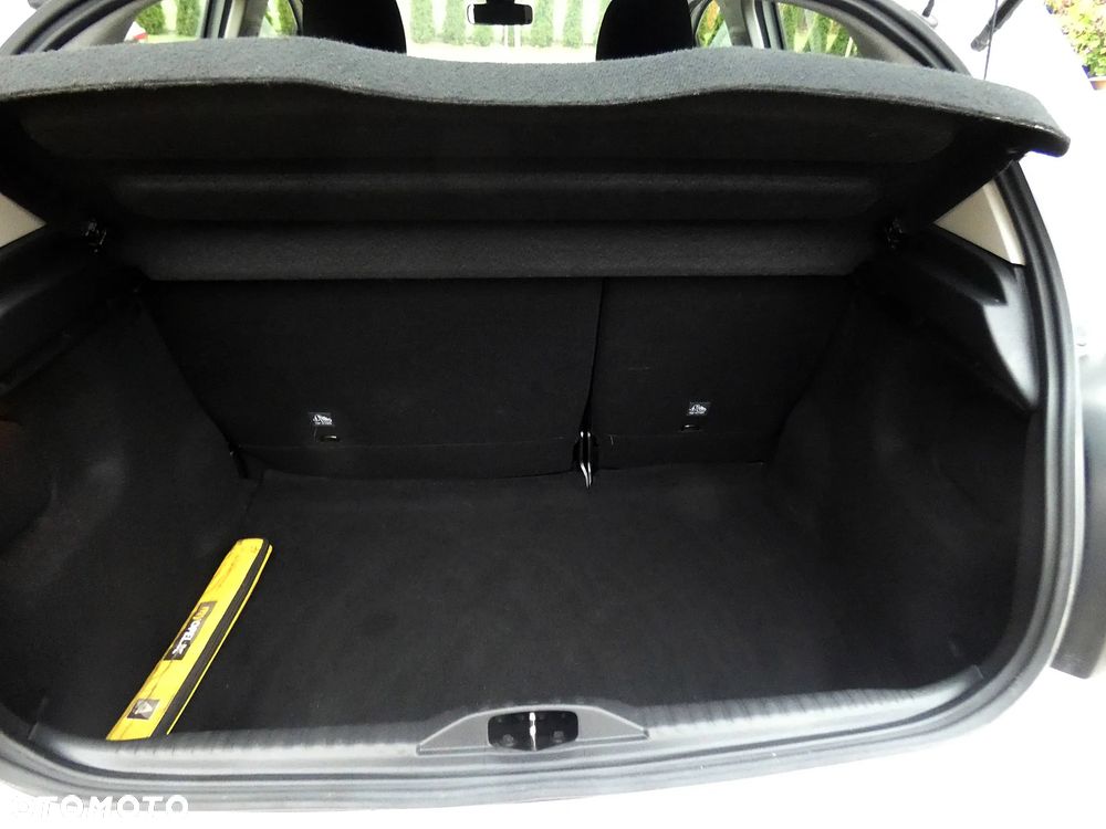 Citroën C3 1.2 PureTech Feel - 11