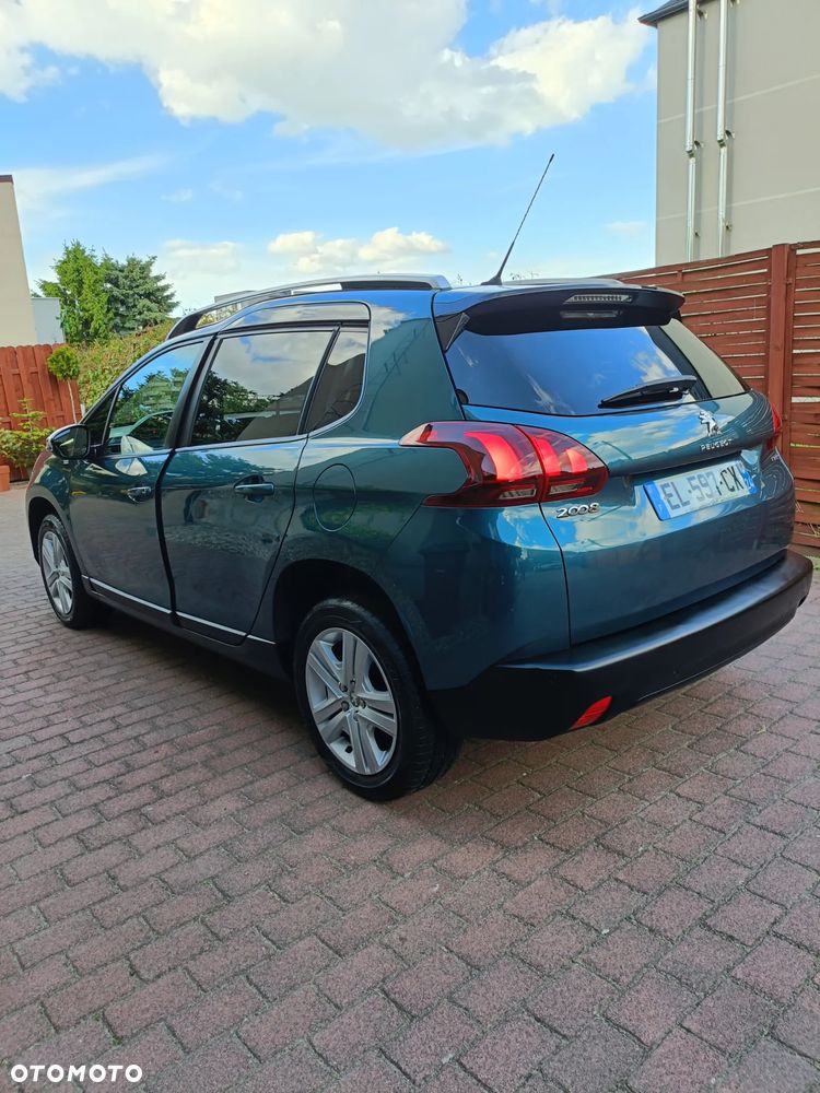 Peugeot 2008 PureTech 82 Style - 6
