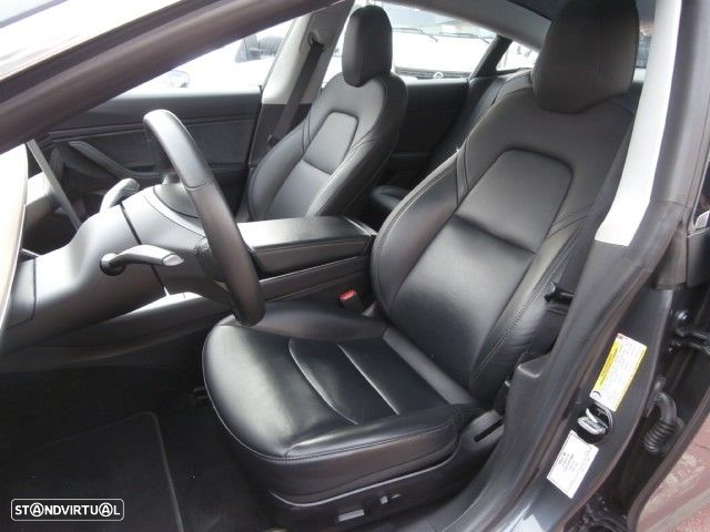 Tesla Model 3 Standard Range Plus RWD - 6
