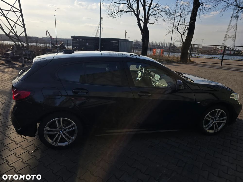 BMW Seria 1 120i M Sport - 6