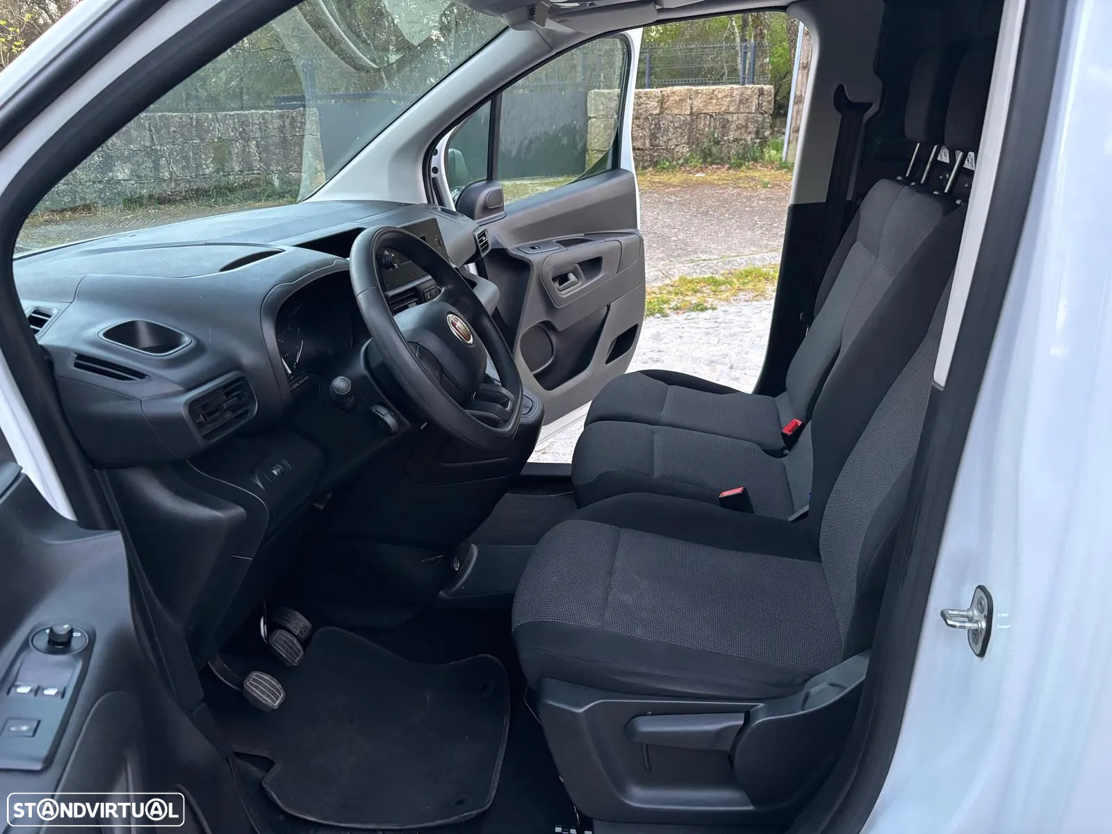 Fiat Doblo 1.5 BlueHDi Maxi   IVA DEDUTIVÉL - 7