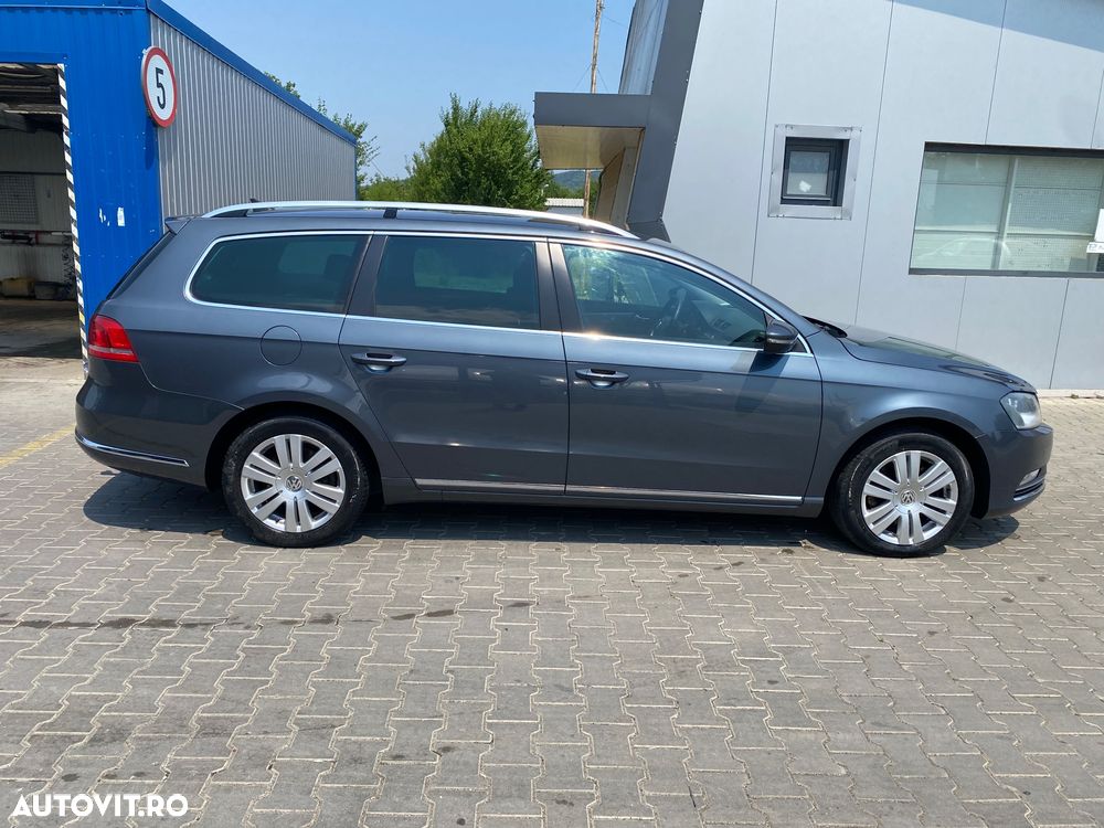 Volkswagen Passat - 8
