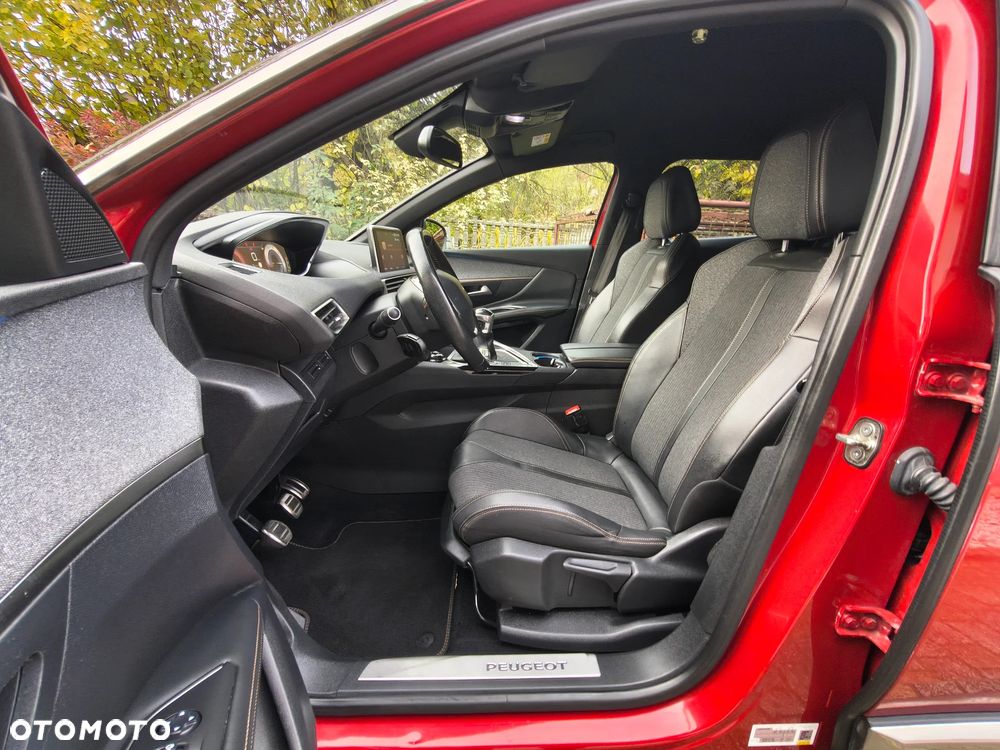 Peugeot 3008 1.5 BlueHDi GT S&S - 33