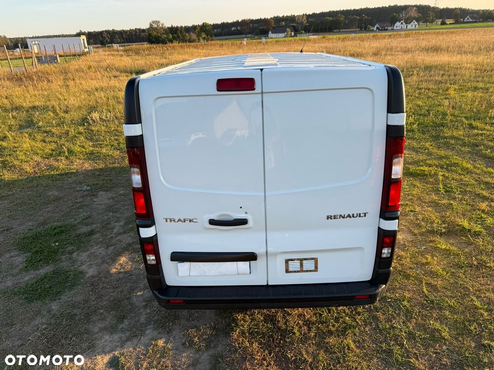 Renault Trafic - 9