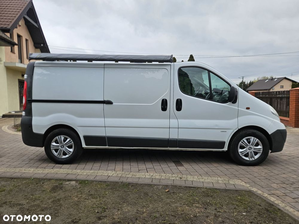 Opel Vivaro - 5