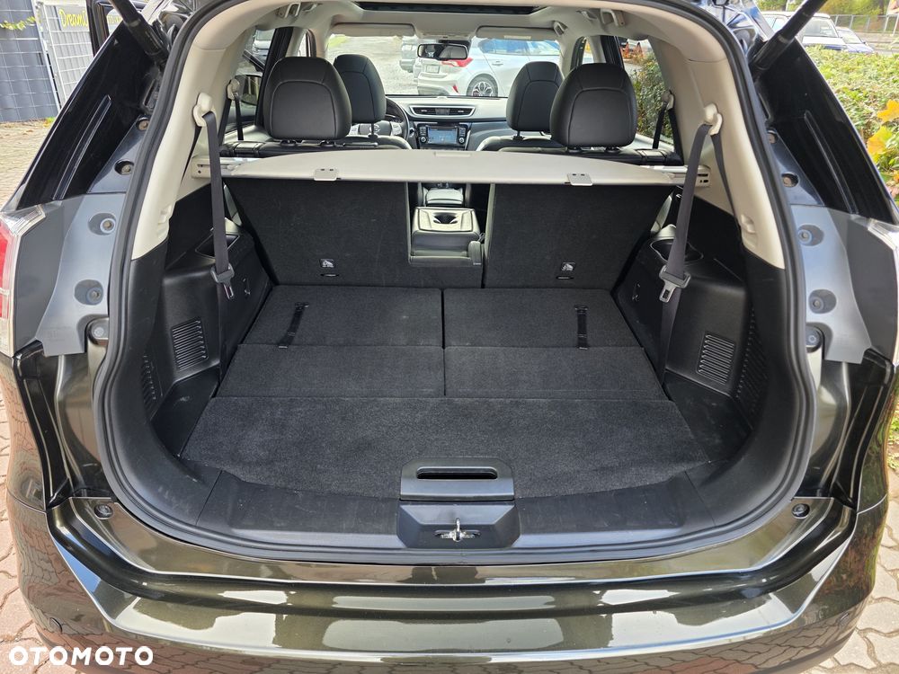 Nissan X-Trail 1.6 DIG-T Tekna - 25