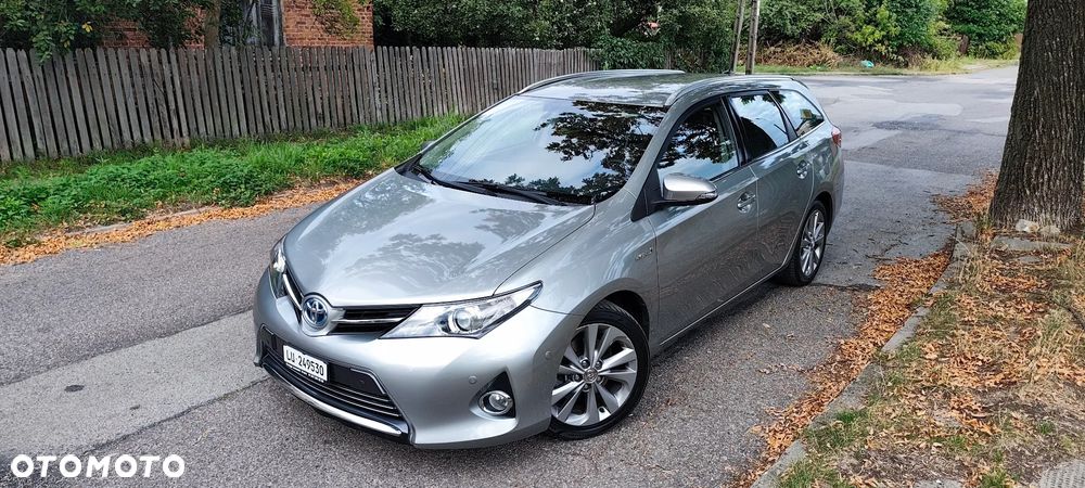 Toyota Auris 1.8 HSD Prestige NAVI - 14