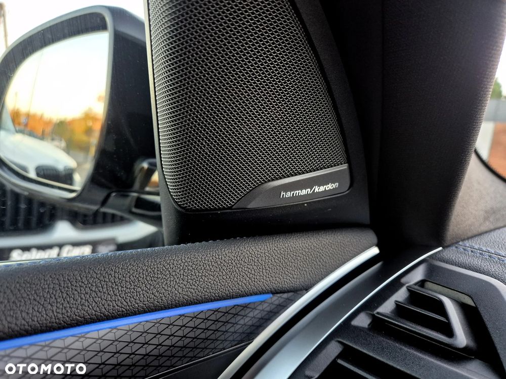 BMW X3 xDrive30e M Sport Edition - 9