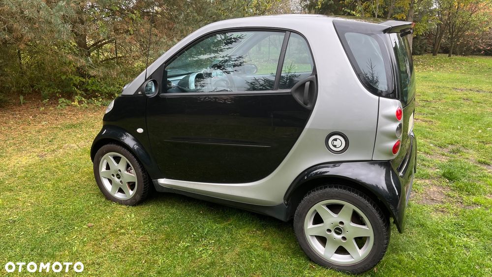 Smart Fortwo 2002 photo 2