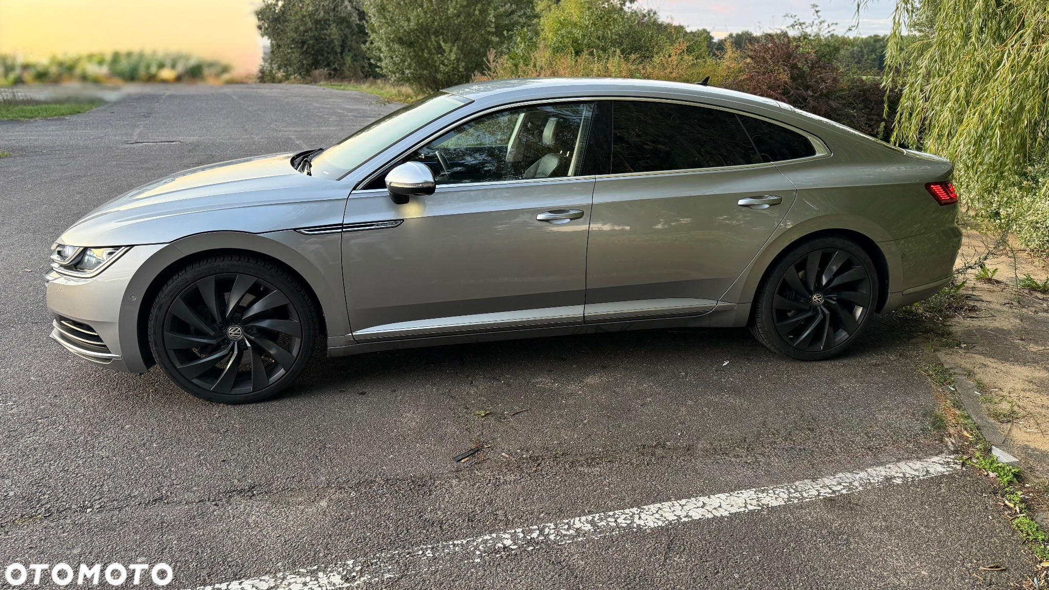 Volkswagen Arteon 2.0 TDI Bi-Turbo SCR 4Mot Elegance DSG - 2