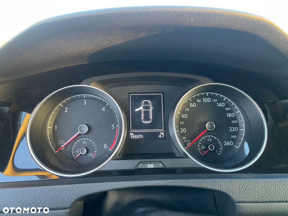 Volkswagen Golf - 7